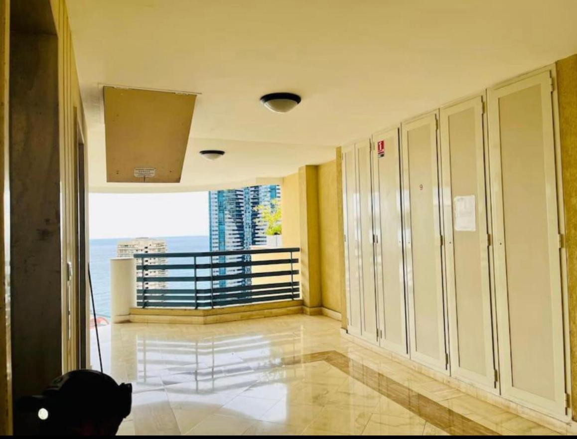 Appartamento Reve Au 7E Ciel Piscine Baie De Monaco Beausoleil Esterno foto