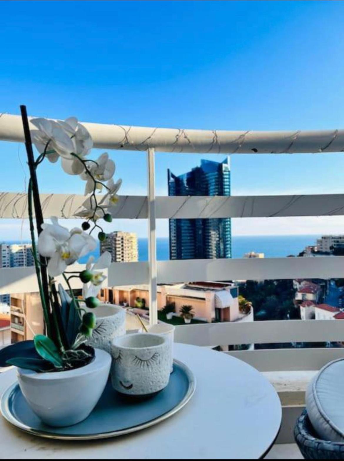 Appartamento Reve Au 7E Ciel Piscine Baie De Monaco Beausoleil Esterno foto
