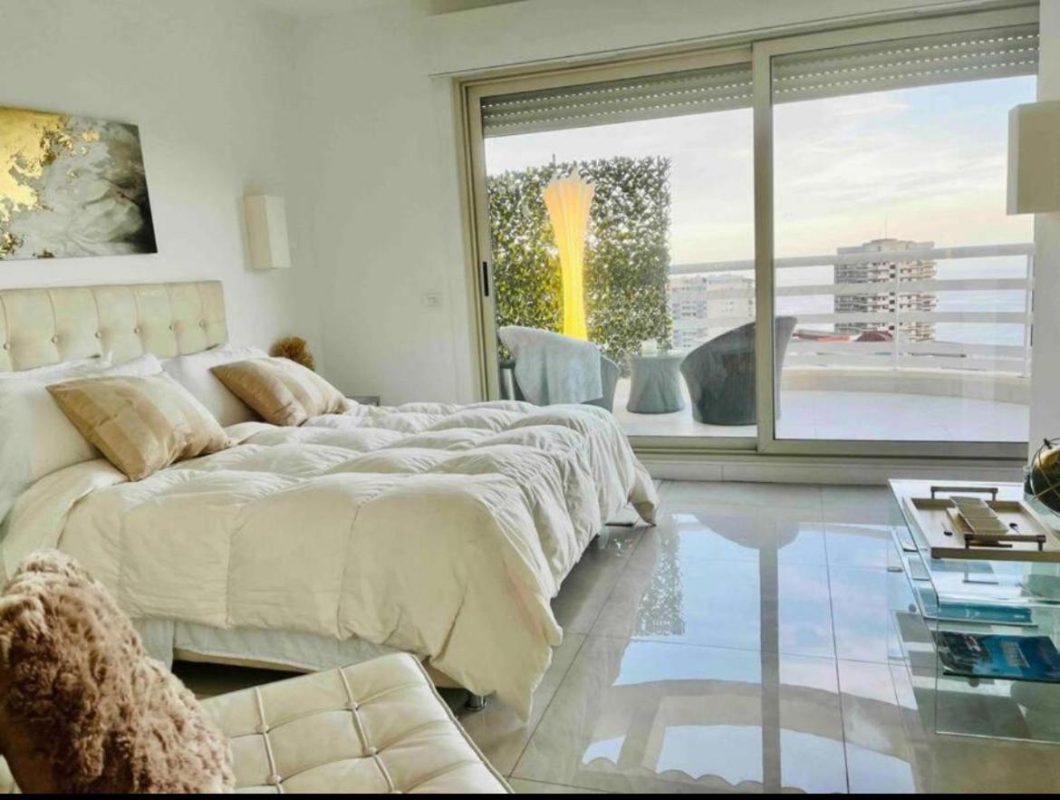 Appartamento Reve Au 7E Ciel Piscine Baie De Monaco Beausoleil Esterno foto